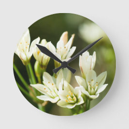 Weiße Blume Runde Wanduhr