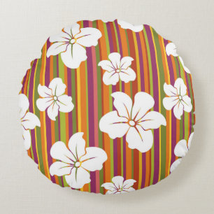Weiße Blumen auf einem gestreiften Hintergrund Rundes Kissen