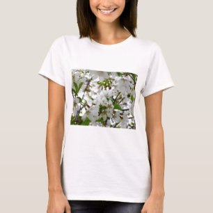 Weiße Blüten blühenden Kirschbaum T-Shirt