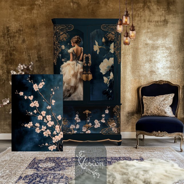 Weiße Blütenblüten Zweige Navy Hintergrund Seidenpapier (Navy Blue, White tattered Floral Blossoms and branches, decoupage tissue paper.)