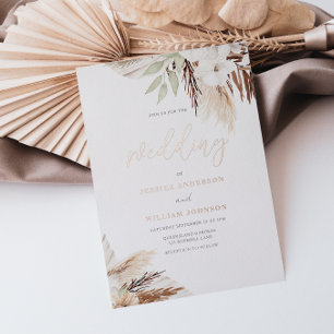 Weiße Boho-Blumen Salbeigrüne Blätter Hochzeit Folieneinladung