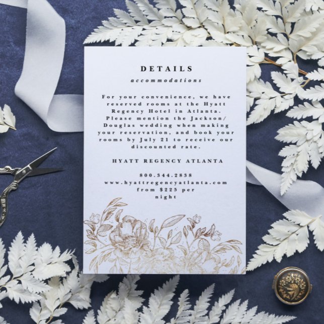 Weiße, elegante handgezeichnete botanische Hochzei Begleitkarte (Von Creator hochgeladen)