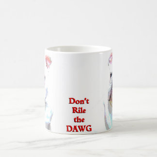 Weiße englische Tasse der Bulldogge 3