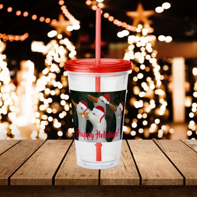 Weiße Enten mit roten Weihnachtsmannmützen Urlaub Acryltrinkbecher (In Situ Holidays)