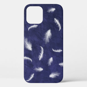 Weiße Federn auf violettem Leder Case-Mate iPhone Hülle