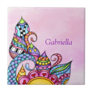 Weiße Formen und Wirbel Fliese