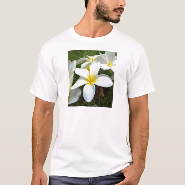 Weiße Hawaiiplumeria-Blume T-Shirt (Vorderseite)