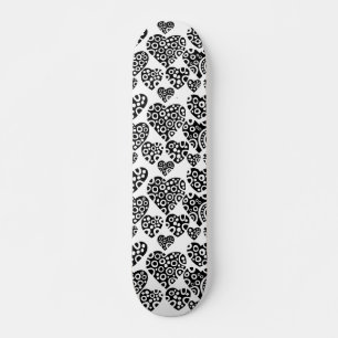 Weiße Herzen Skateboard