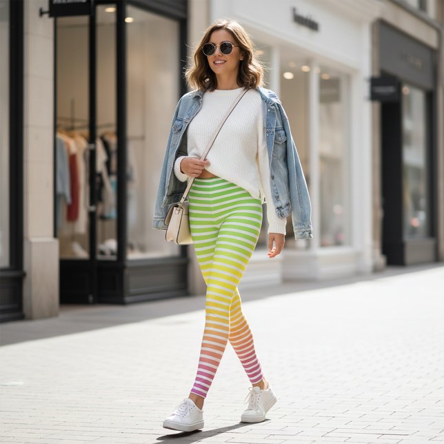 Weiße horizontale Streifen auf einem pastellfarben Leggings (Von Creator hochgeladen)