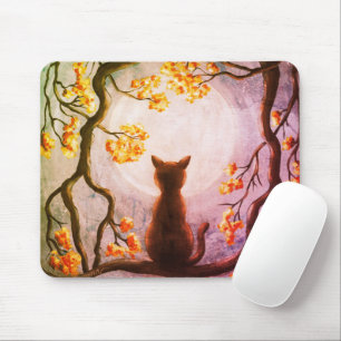 Weiße Katze im Tree Vollmond Mousepad