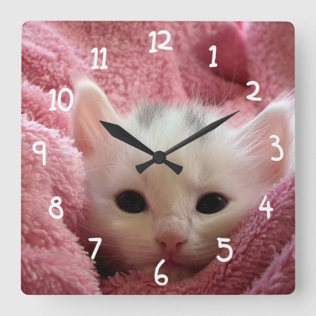 Weiße Katze in rosa Quadratische Wanduhr (Vorderseite)