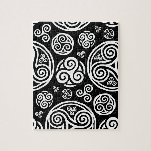 Weiße keltische Fässer auf schwarz Puzzle (Vertikal)