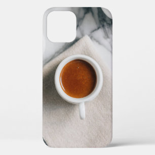 WEIßE KERAMIK-TEETASSE GEFÜLLT MIT ROTER FLÜSSIGKE Case-Mate iPhone HÜLLE