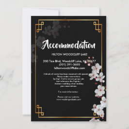 Weiße Kirschblüten und goldene Unterkunft Einladung