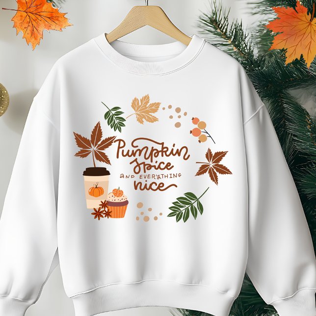 Weiße Kürbisgewürze gemütliche Festsaison Sweatshirt (Von Creator hochgeladen)