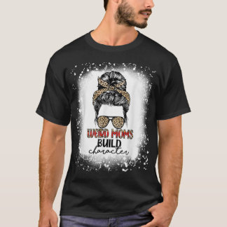 Weiße Mamas erstellen Leopard Messy Bun Mothe T-Shirt