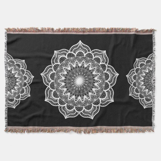 Weiße Mandala auf schwarzem Hintergrund Decke (Vorderseite)