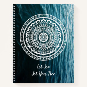 Weiße Mandala Lass dich vom Meer befreien Notizbuch