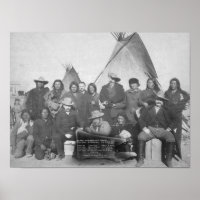 Weiße Männer (einschließlich Buffalo Bill) und Lak