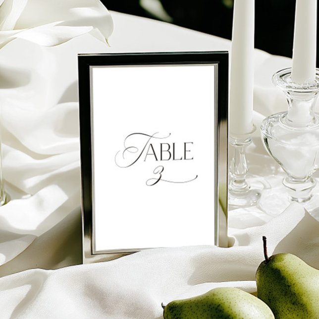 Weiße moderne klassische Kalligrafie-Tischnummer Einladung (This design is not editable. All table numbers can be found in the collection on this page.)