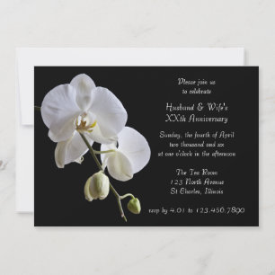 Weiße Orchidee auf schwarzer Hochzeitstag-Party-Ei Einladung