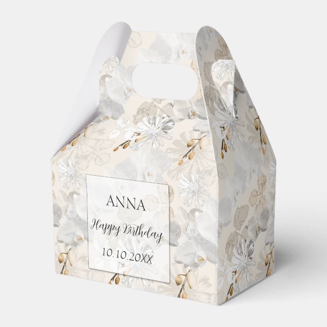 Weiße Orchideen auf einer hellen Creme Geschenkschachtel (Vorderseite)