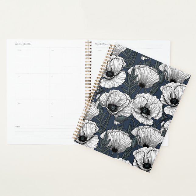 Weiße Pappchen auf der Marine Planer (Anzeige)