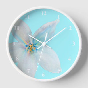 Weiße pastellfarbene Blume Aquarell Uhr