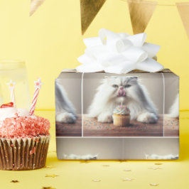 Weiße persische Katze mit Geburtstagskuchen Geschenkpapier