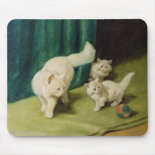 Weiße persische Katze mit zwei Kätzchen Mousepad (Vorne)