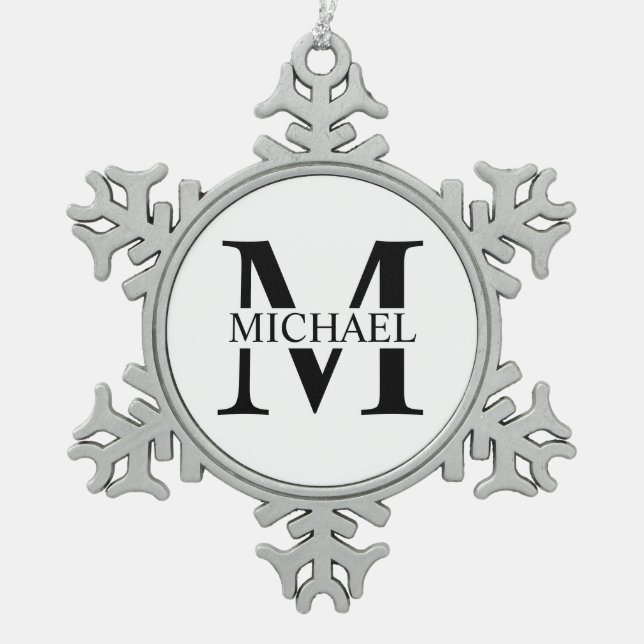 Weiße Personalisierte Monogramm und Name Schneeflocken Zinn-Ornament (Vorderseite)