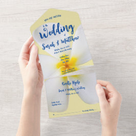 Weiße Plumeria auf gelber, tropischer, blumenreich All In One Einladung
