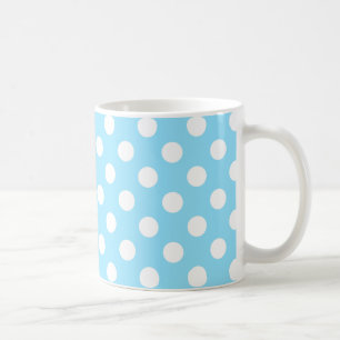Weiße Polka-Punkte auf blass blau Tasse