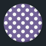 Weiße Polka-Punkte auf Ultraviolett Magnet<br><div class="desc">Pantone's Farbe des Jahres für 2018 ist ultraviolett.</div>