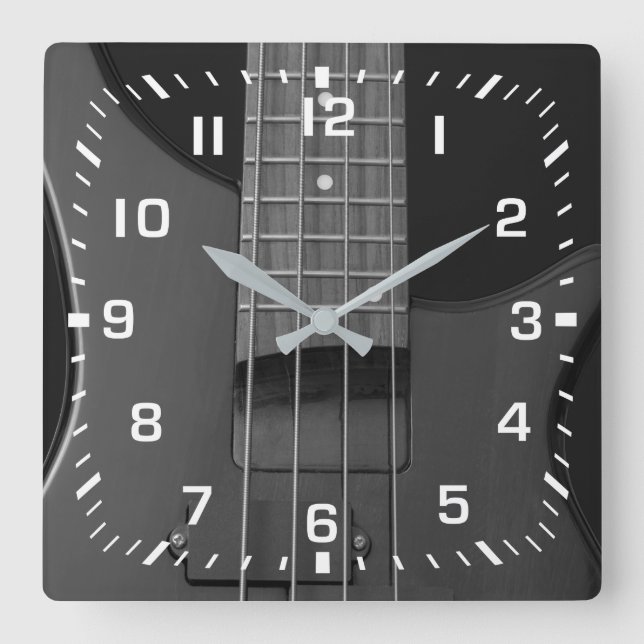 Weiße quadratische Zahlen auf Bass-Gitarre Quadratische Wanduhr (Vorderseite)