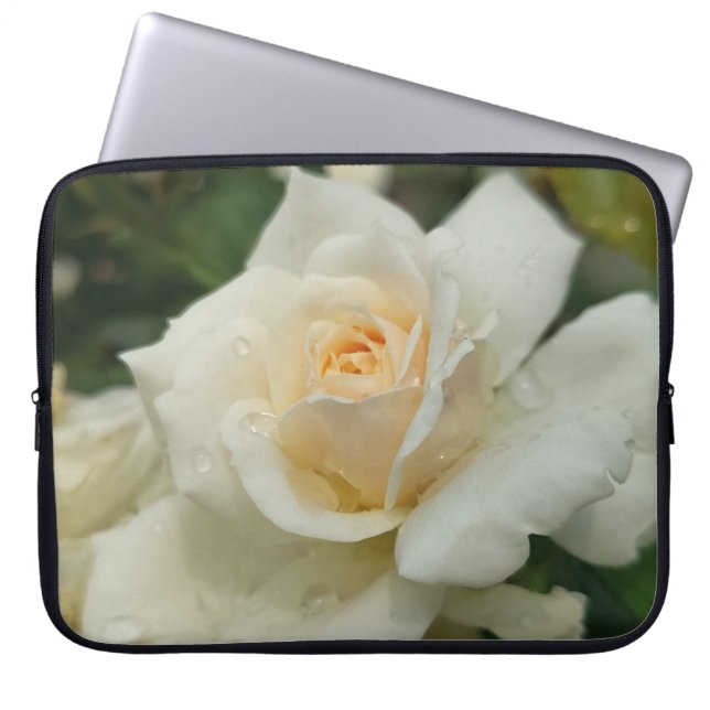 Weiße Rose Laptopschutzhülle (Vorderseite)