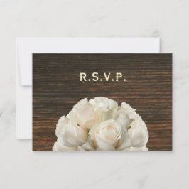 Weiße Rosen und Barnwood Rustic Wedding RSVP Karte