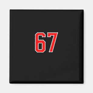 Weiße rote Sportmannschaft Nummer #67 Swea Magnet