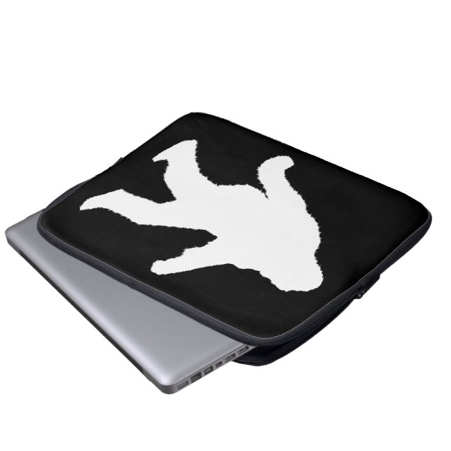 Weiße Sasquatch-Silhouette für dunkle Hintergründe Laptopschutzhülle (Vorne Knopf)