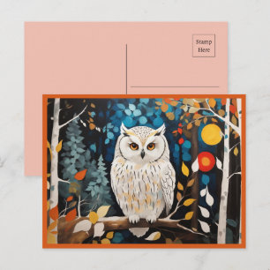 Weiße Schale in farbenprächtigem, lebendigen Wald Postkarte