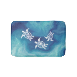 Weiße Schildkröten in Blauem Ozean Aquarell Badematte