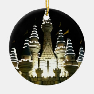 Weiße Schloss Verzierung Keramik Ornament