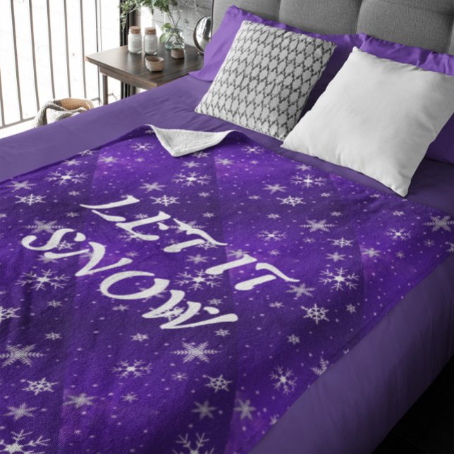 Weiße Schneeflocken Blaues Lila Backgd Fleece Blan (White Snowflakes Blue-Purple Backgd Fleece Blanket)