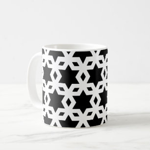 Weiße schwarze Ecken Sterngeometrisches Muster Kaffeetasse