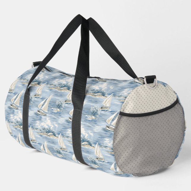 WEISSE SEGELBOOTE AUF ROUGH BLUE OCEAN WAVES DUFFLE BAG (Rechte Ecke)