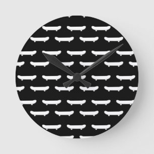 Weiße Skateboard Monochrom Schwarz Skater Urban Runde Wanduhr