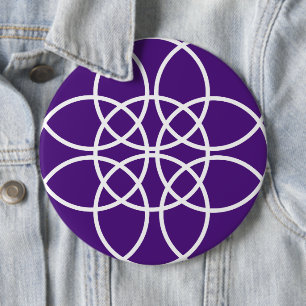 Weiße Spiralkreise auf Lila Button