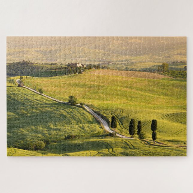 Weiße Straße in einer Toskana-Landschaft am Puzzle (Horizontal)
