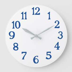 Weiße Uhr mit blauen Zahlen Grundlegende große Uhr