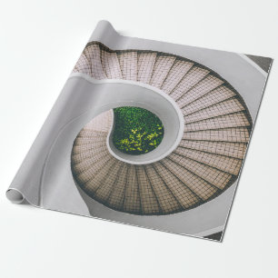 WEIßE UND BRAUNE BETONWENDEL-TREPPE GESCHENKPAPIER